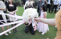 ブーケを使った結婚式の演出～ブーケプルズ