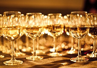 実はとっても重要！結婚式の料理に合わせて選ぶドリンク