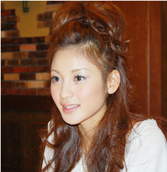 西山茉希さん