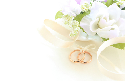 結婚とは