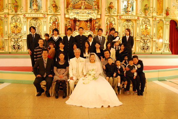 ５０年目の金婚式 Si Chuan Don Hua シセントウホァ 東京店で結婚式 ぐるなびウエディング