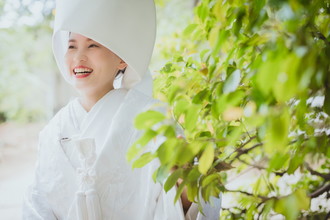 近隣の神社挙式からレストランの美味しい食事でおもてなしを