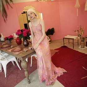 ドレス ウェディングフォト付き 会費着席フルコースプラン Maison Rose メゾンローズ代官山 で結婚式 ぐるなびウエディング