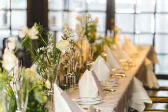 大切な瞬間を共有したいのは・・・どなたでしょうか？