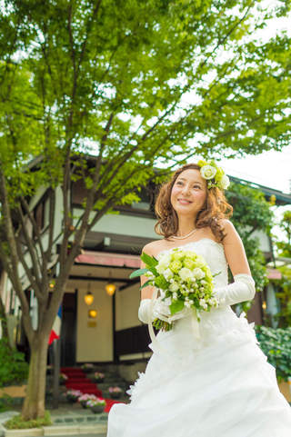 一軒家レストラン シェ リュイで結婚式 代官山 ぐるなびウエディング