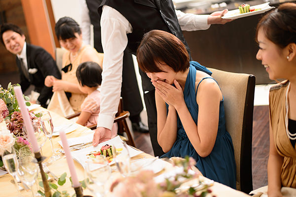 10名規模の家族 親族のみの結婚式や 小規模ウエディングの費用相場は 披露宴の流れや席順などの基礎知識